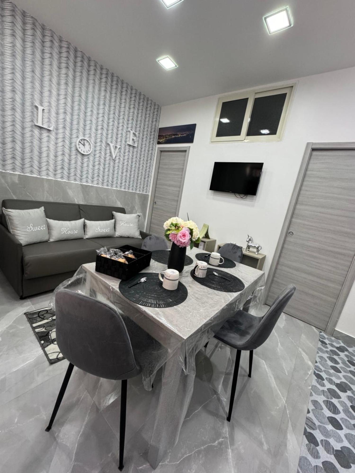 Sweet House Villa Napoli Bagian luar foto