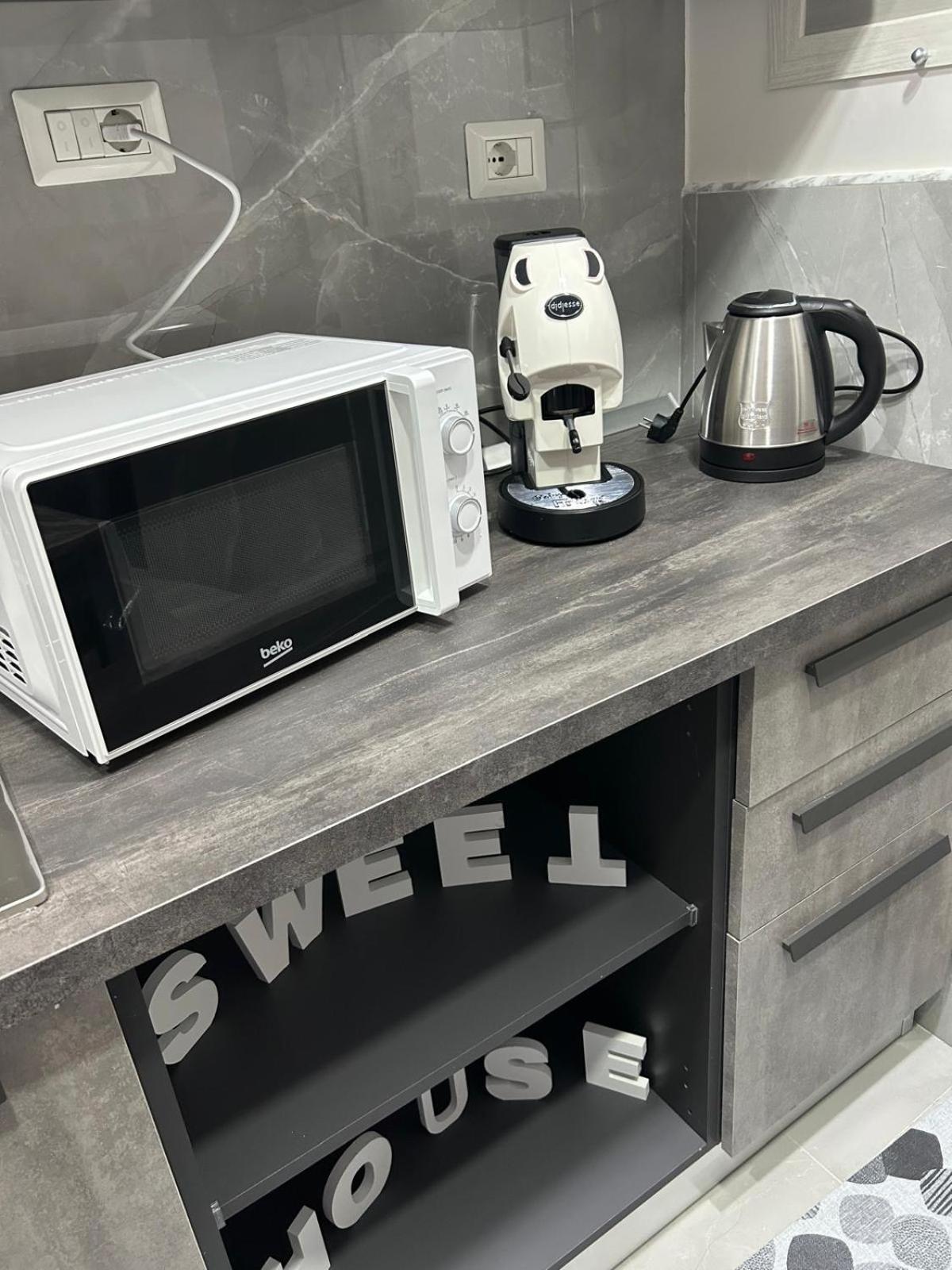 Sweet House Villa Napoli Bagian luar foto